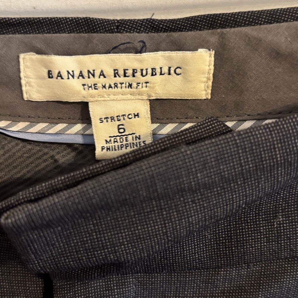 Banana Republic Career Pants Slacks Size 6  2 Pair Martin Fit - Picture 7 of 16